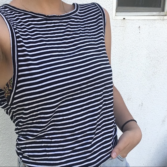 Stretchy soft striped muscle tank - Picture 4 of 5